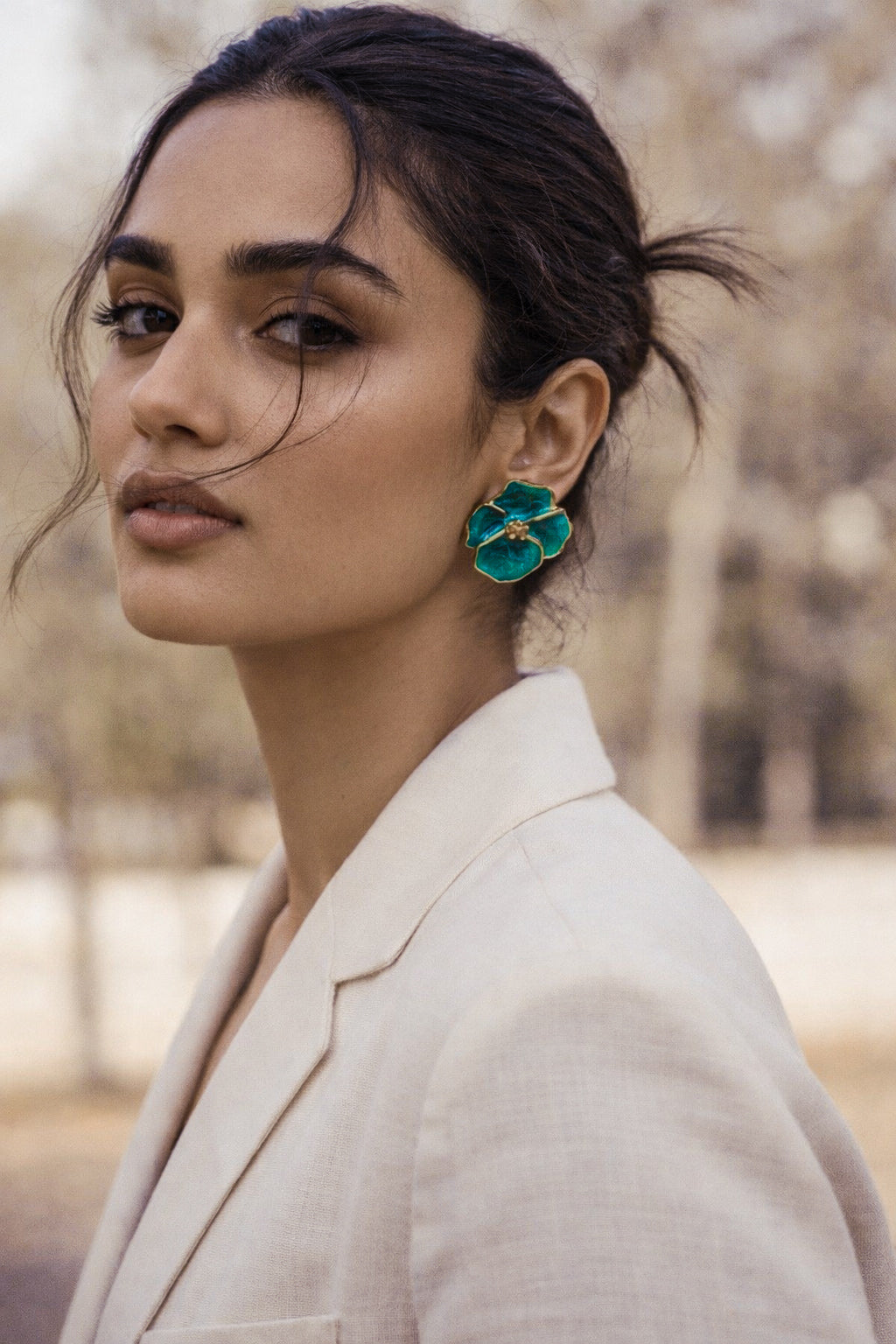 Yasmeen Earrings - detail view